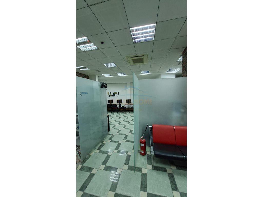 0694603851,Shitet, Ambient Biznesi, Qendër, Tiranë.