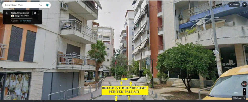 Tirane, Occasione! Vendita e Spazio Commerciale, Opportunità di Investimento in 2-appartamenti, piano 0, edificio di 8 piani, superficie 117m², prezzo 1250€/m², zona Fresku-direzione teleferico