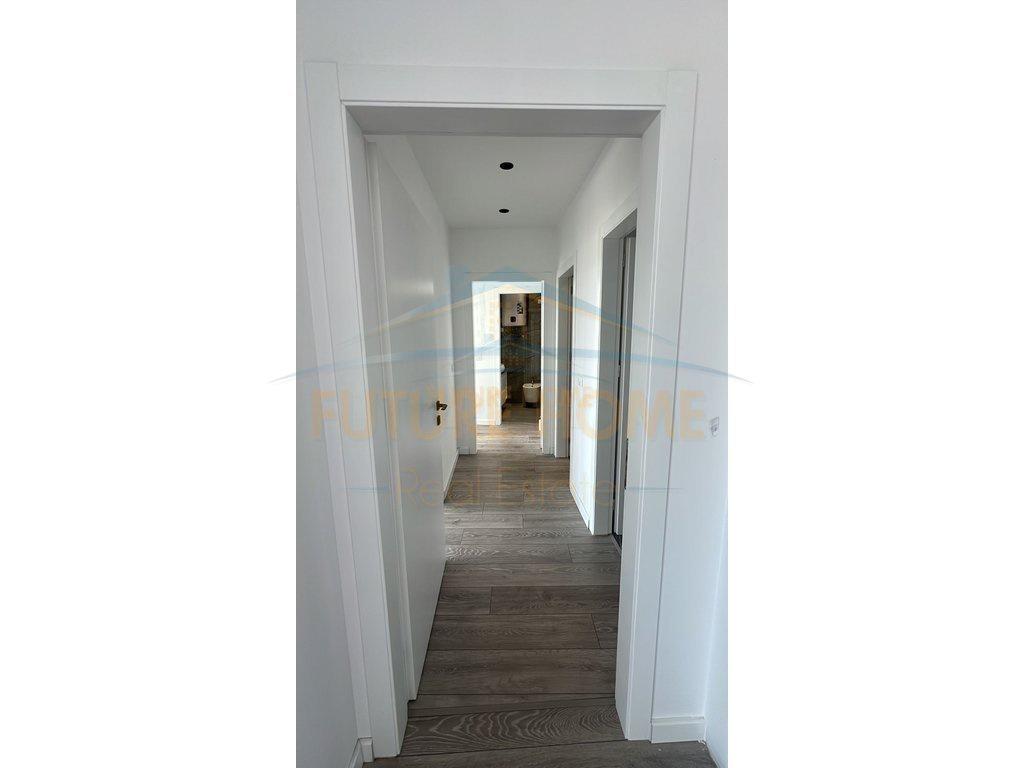 0683487469 Qera, Appartamento 2+1+2+Parcheggio, Vista Lago LIQENI