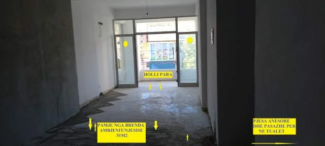 Durrës,Shitet Ambjent Biznesi, ideale klinik med, estetik,zyre etj,Kat2,P.Ri 8-kat,sip.51m²,Cmim2'500€/m², rr.Sh Bashkimi, përball kompshit S.Noka