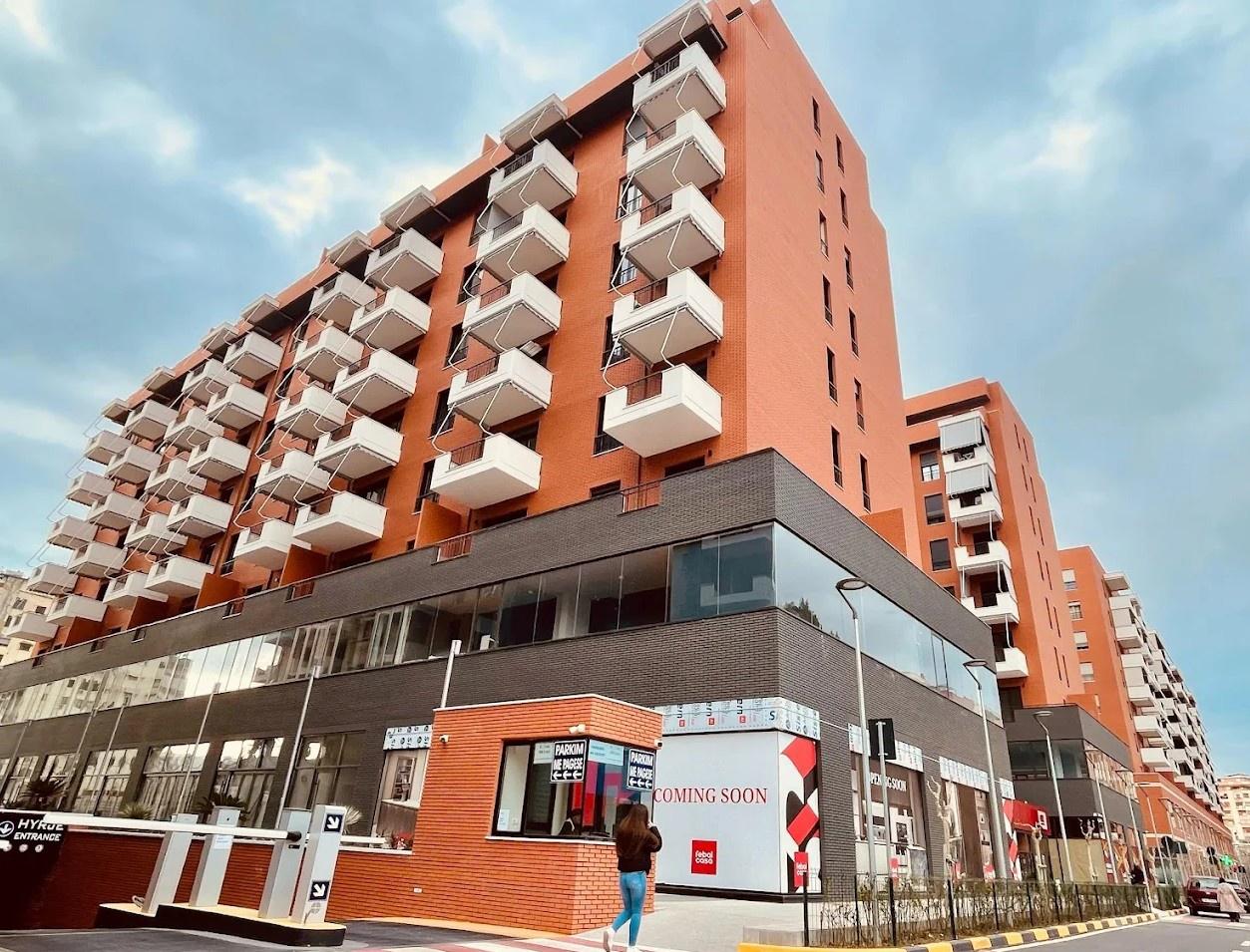 Jepet in affitto Ambiente Commerciale Premium – Complesso Delijorg