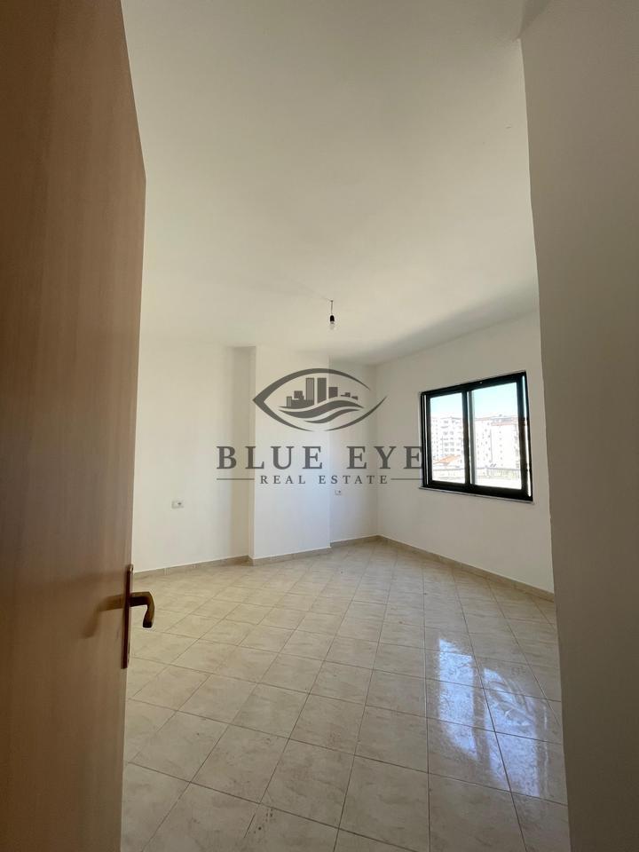 Apartament 2+1+2 për Shitje – Pranë Ish Fabrikës së Bukës, D