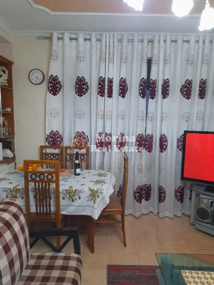 Tirane, vendesi appartamento 2+1 Piano 3, 102 m² 250.000 € (21 Dicembre)