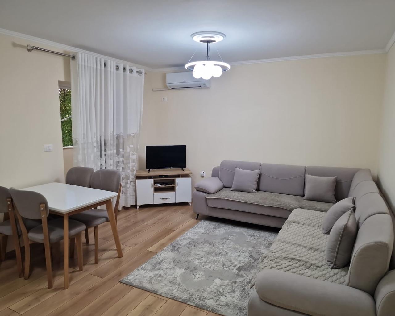 Apartament 1+1 ne shitje , Ambasada Amerikane