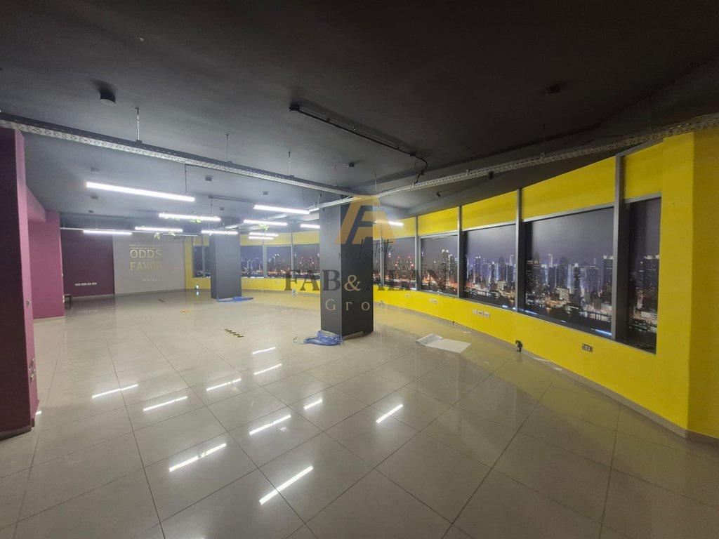 Office for Rent 230 m² - Rruga e Dibres