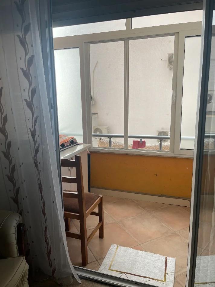 APARTAMENT 1+1 NE SHKEMBIN E KAVAJES, PER SHITJE!