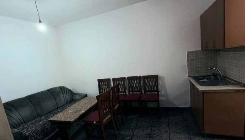 Tirana, Apartment for Rent 1+1, First Floor, 65 m², 380 € (Zogu I Zi)