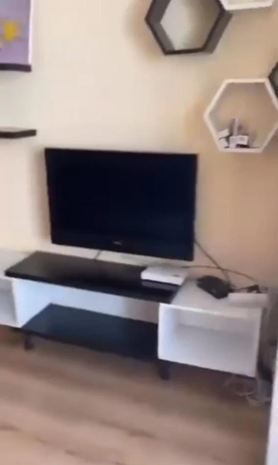 Tirane, for sale 2+1 apartment, 4th Floor, 57 m², €97,850 (Shared School)