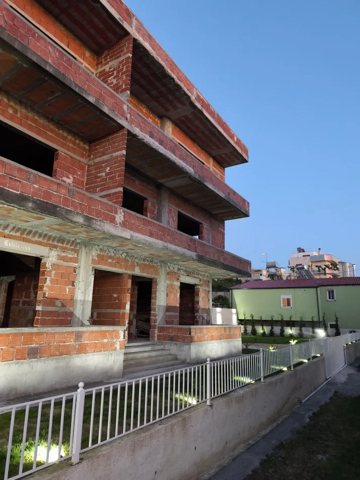 Tirana, House for Sale, 600 m², €270,000 (DURRES)