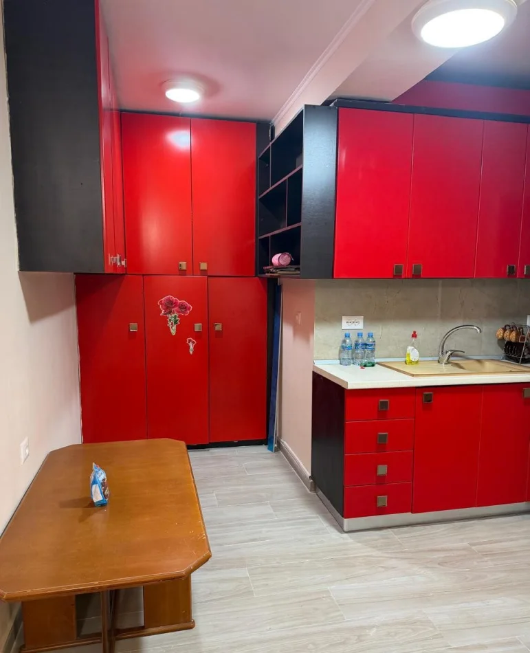 Tirana, vendesi appartamento 2+1 Piano 7, 87 m² 252.300 € (Bulevardi Zogu i Parë)