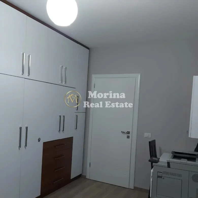 Tirana, vendesi appartamento 2+1 Piano 4, 108 m² 195.000 € (5 Maji)
