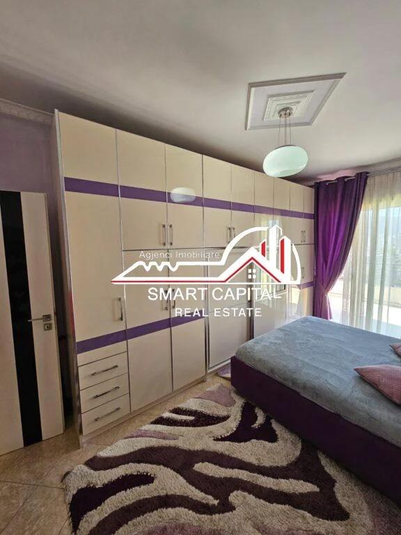 SHITET APARTAMENT 1+1 PRANË KISHËS ORTODOKSE, VLORË!