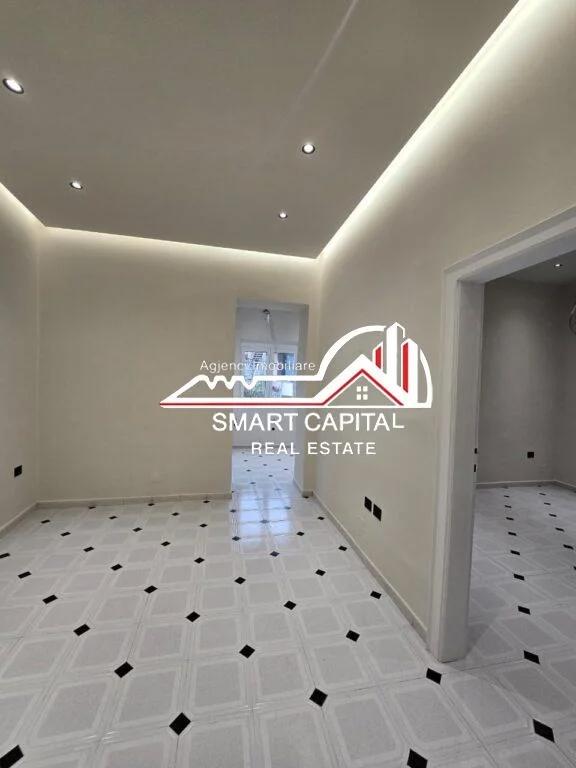 SHITET APARTAMENT PRANË BASHKISË VLORË!