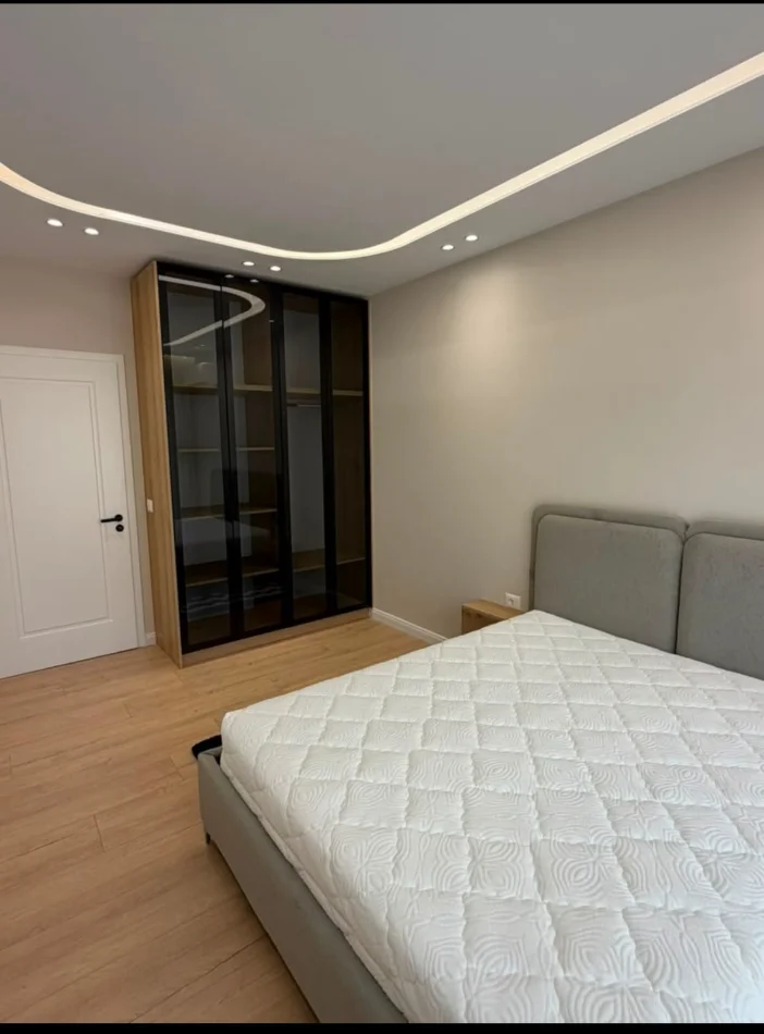 Tirane, shitet apartament 2+1 Kati 6, 114 m² 171.000 € (Astir)