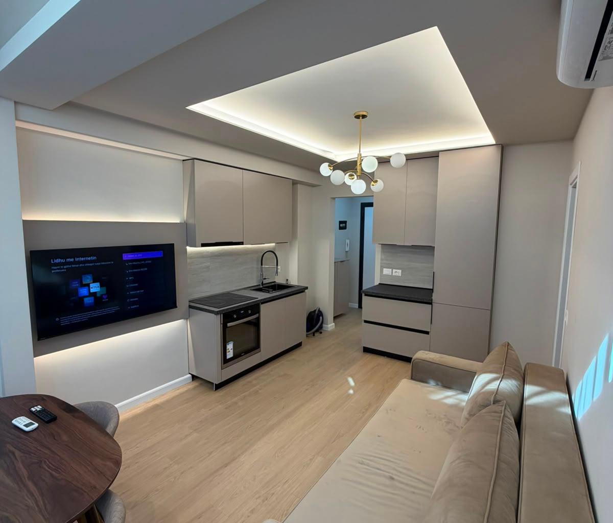 🏡 Jepet me Qira Apartament 1+1 – Pranë Maternitetit të Ri
