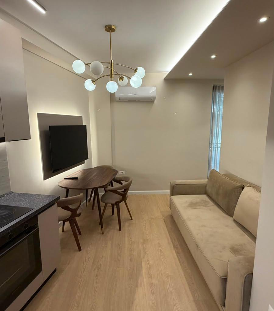 🏡 Jepet me Qira Apartament 1+1 – Pranë Maternitetit të Ri