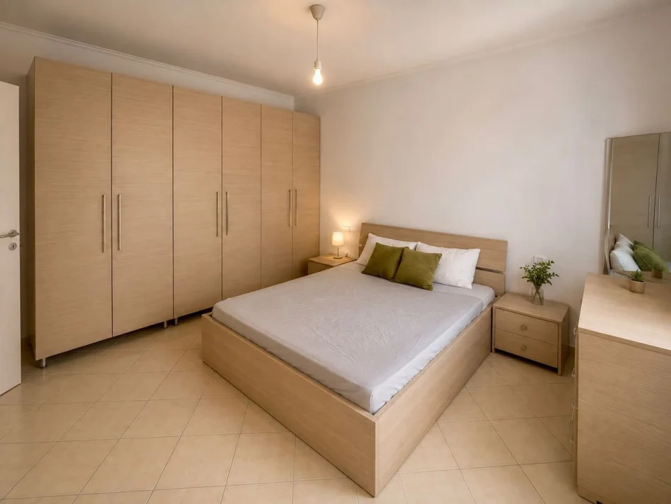 Tirane, vendesi appartamento 2+1 Piano 2, 82 m² 170.000 € (Fresku)