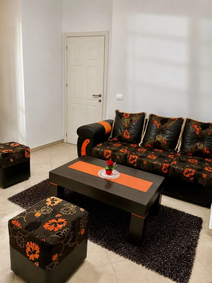Tirane, shitet apartament 2+1 Kati 2, 82 m² 170.000 € (Fresku)