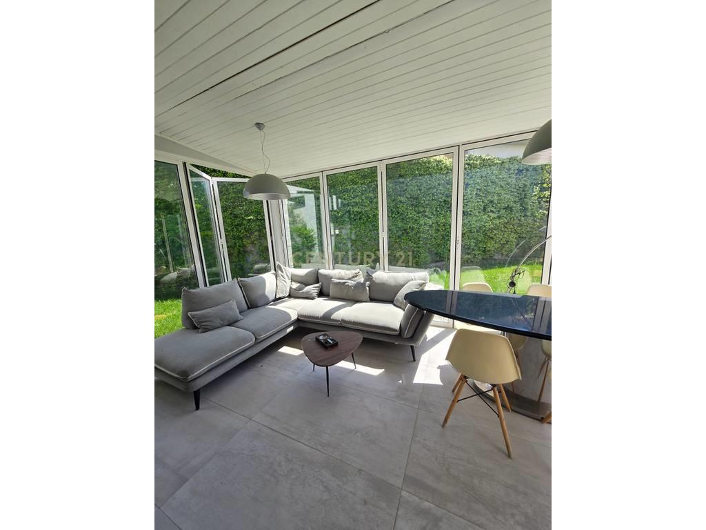 Luxury Villa for Sale in Long Hill Residence – Investment Opportunity