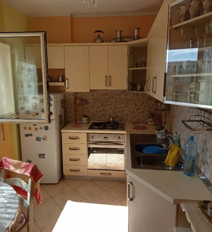 Durres, vendesi appartamento 2+1 Piano 5, 105 m² 270.000 € (Durres)