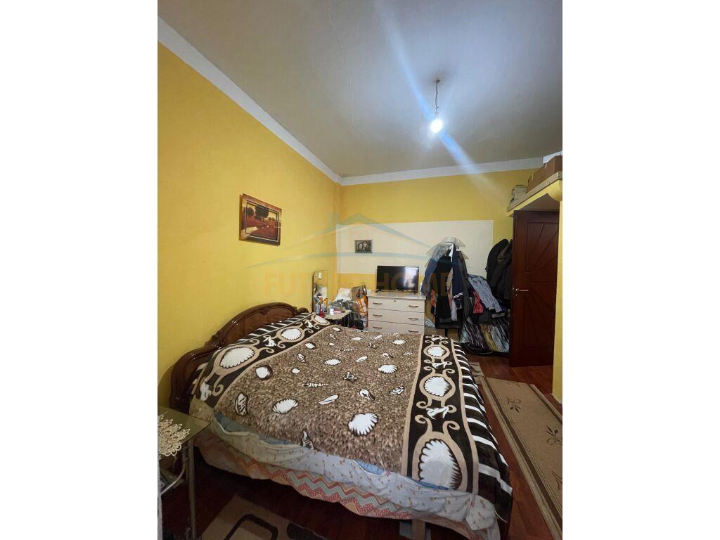 VENDESI, Villa, Via 5 Maji, Tirana