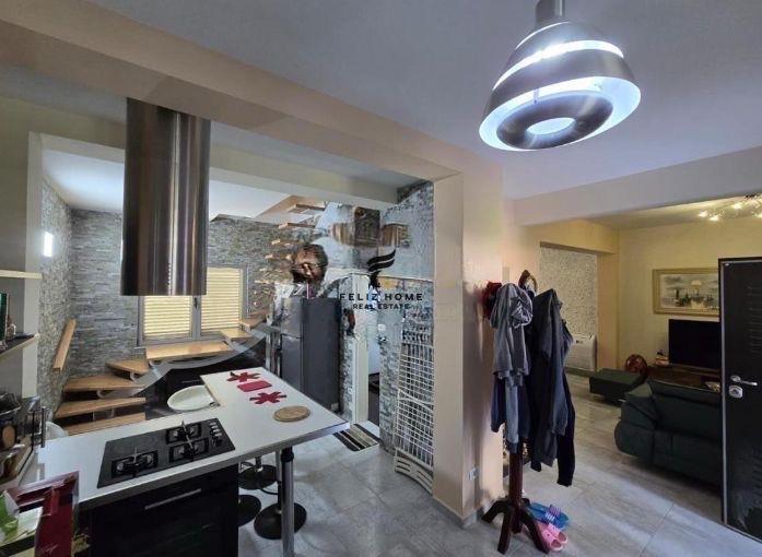 Vile privata in vendita 210 m² Qerret a 370.000 euro