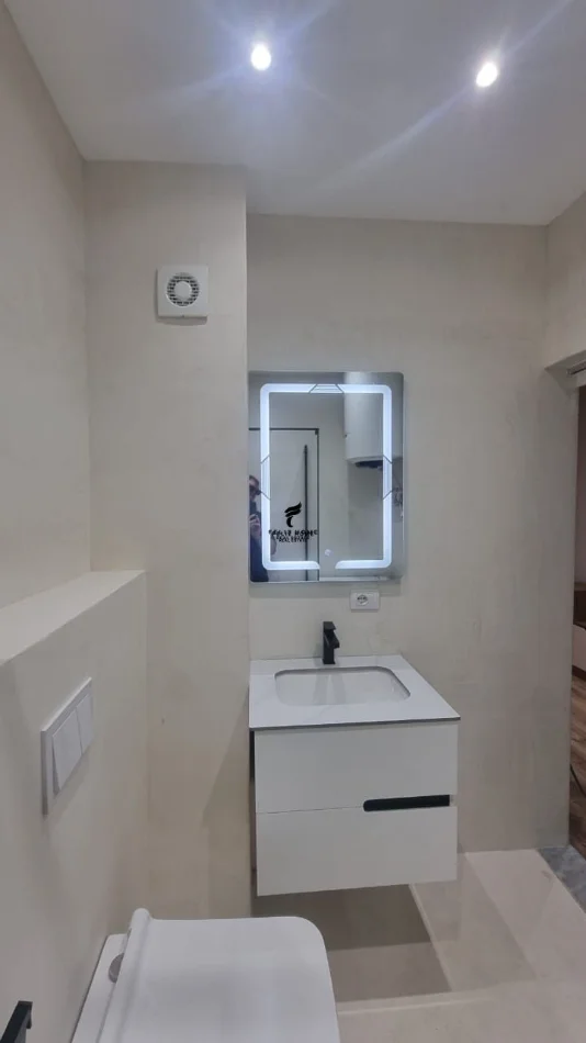 Tirana, apartment for sale 1+1, 7th Floor, 60 m², €125,000 (DONB OSKO)