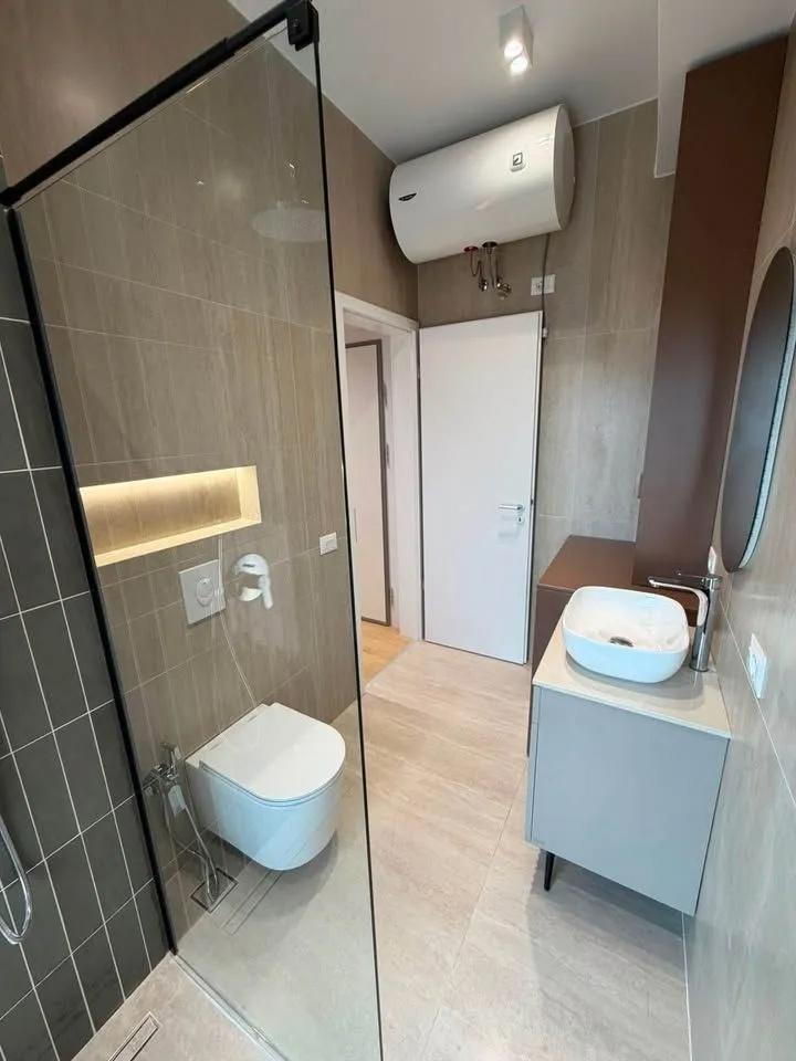 JEPET ME QIRA – Apartament 1+1 | Mangalem, Kompleksi Kadiu