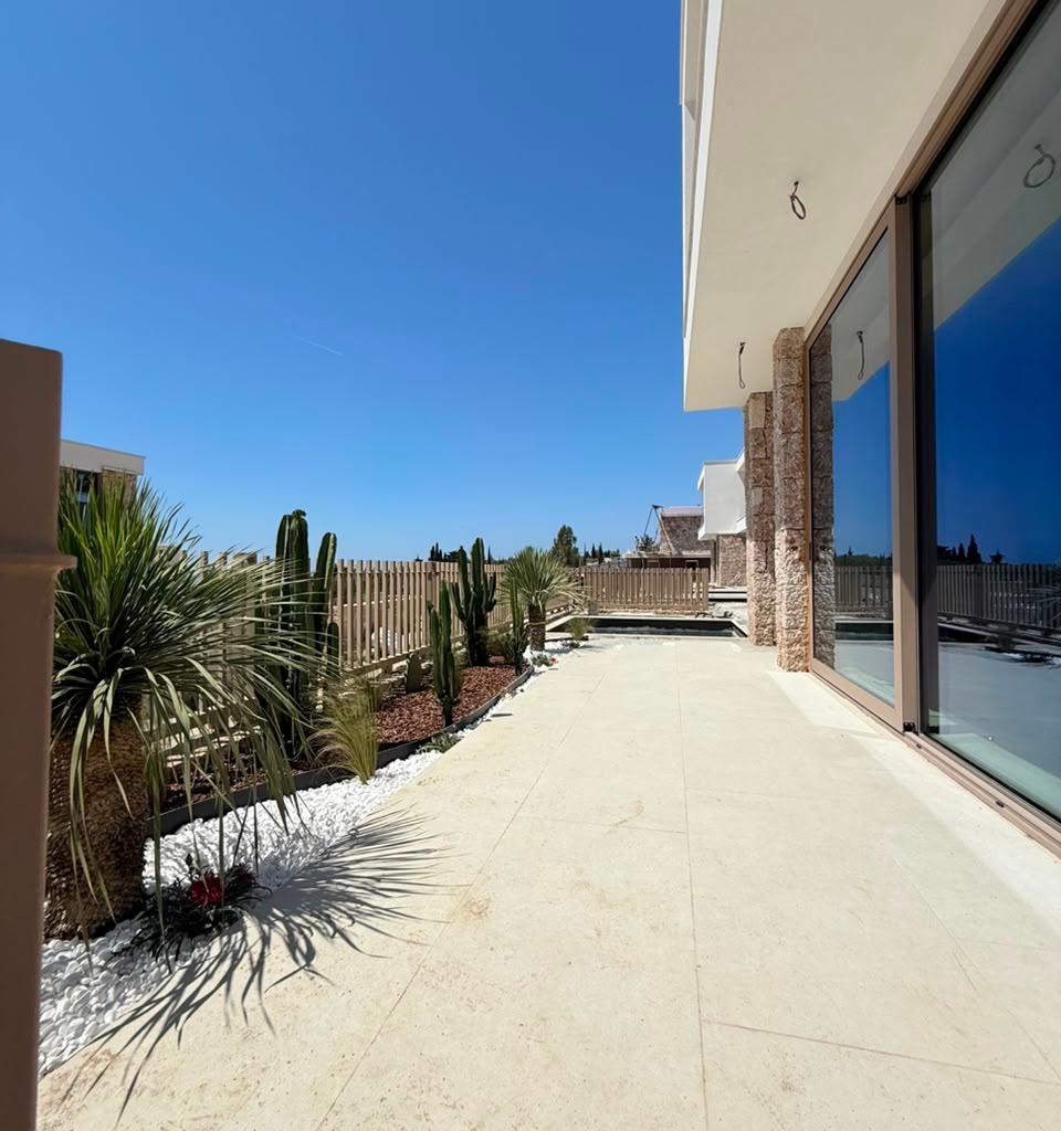 🏡 Vendita Villa con Piscina – SeaDream Residence, Drimadhë