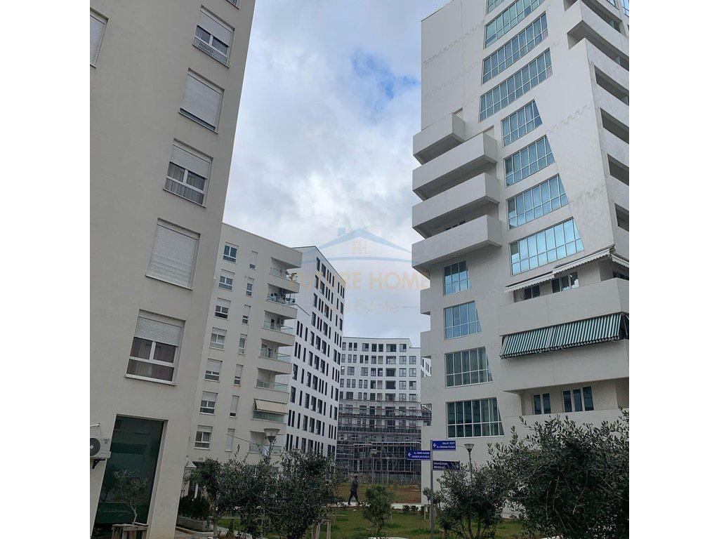 0683487469 Shitet,Njesi Biznesi,Kompleksi Magnet,21 Dhjetori