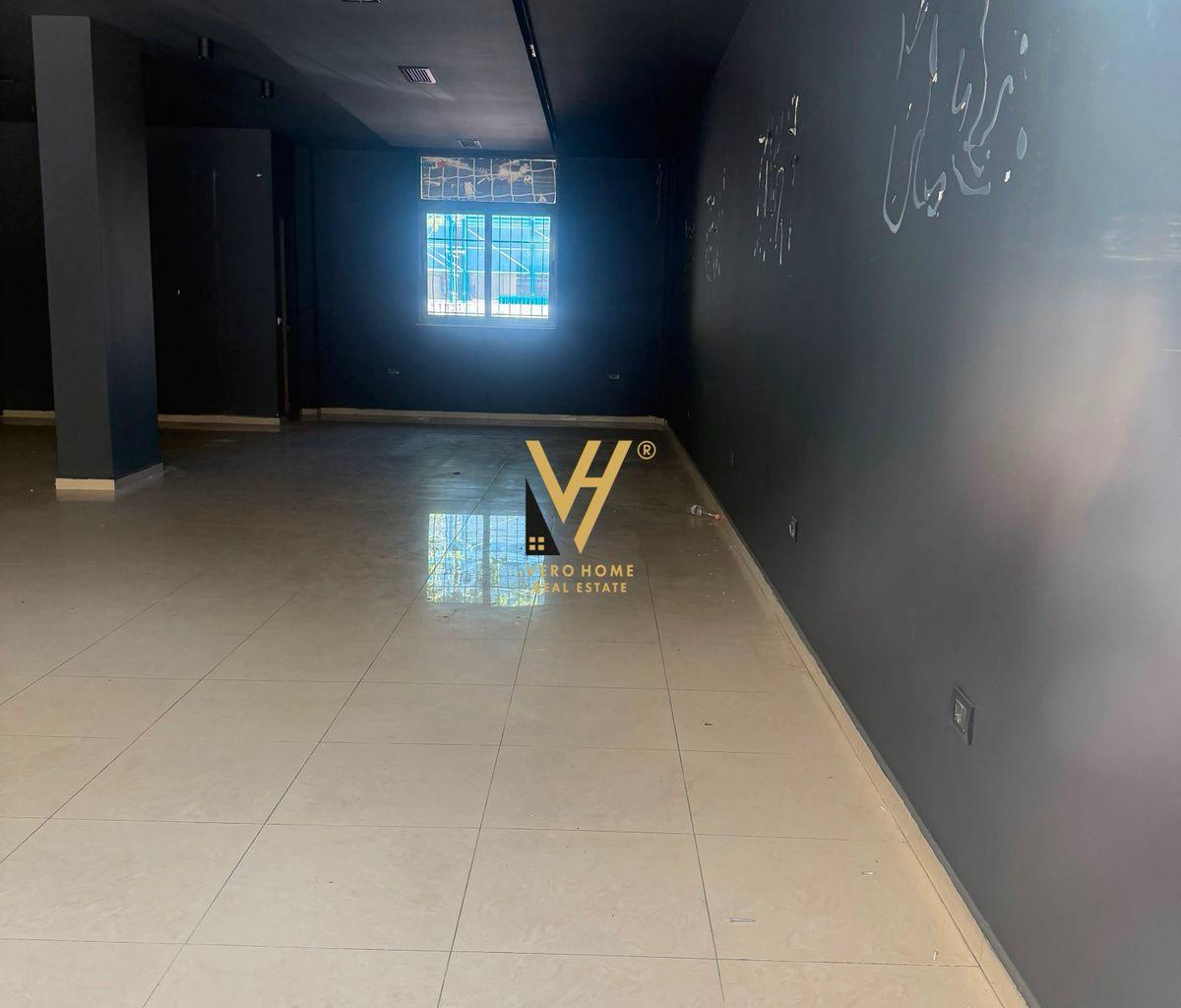 JEPET AMBIENT BIZNESI 100 M2 TE STADIUMI DINAMO 200.000 LEKE