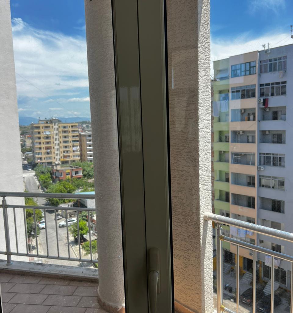 AFFITTO APPARTAMENTO 2+1+2 VICINO POSTA PLAGIO, DURRES