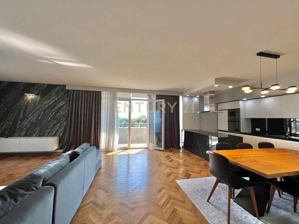 APPARTAMENTO DI LUSSO IN AFFITTO A PLAZH ILIRIA, DURRES 2+1+2T+ VE