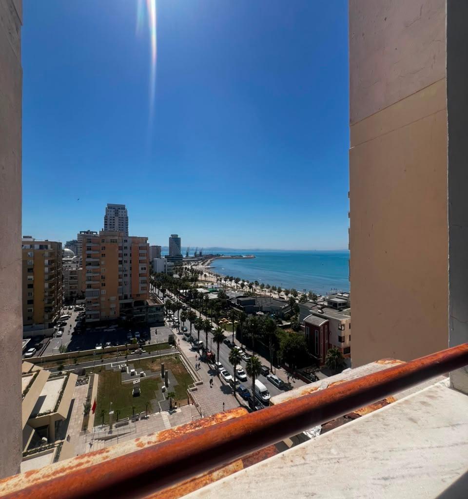 SHITET APARTAMENT 2+1+2+3 BALLKONE PRANE MUZEUT ARKEOLOGJIK,