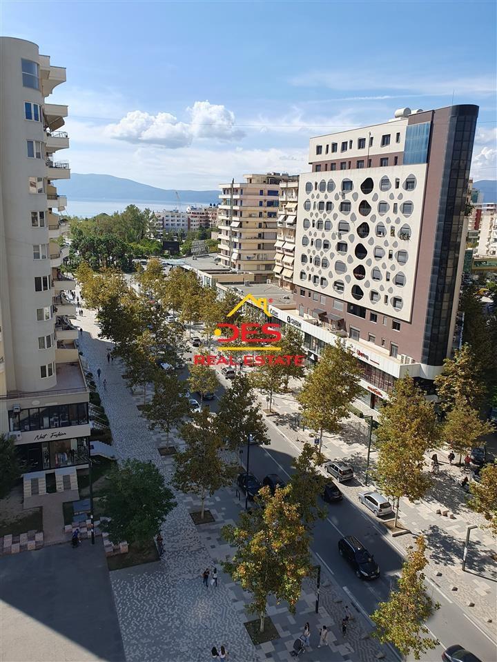 🚗 SHITETN 2 POSTPARKIME TE ISH-KOMBINATI I PESHKUT ,VLORË
