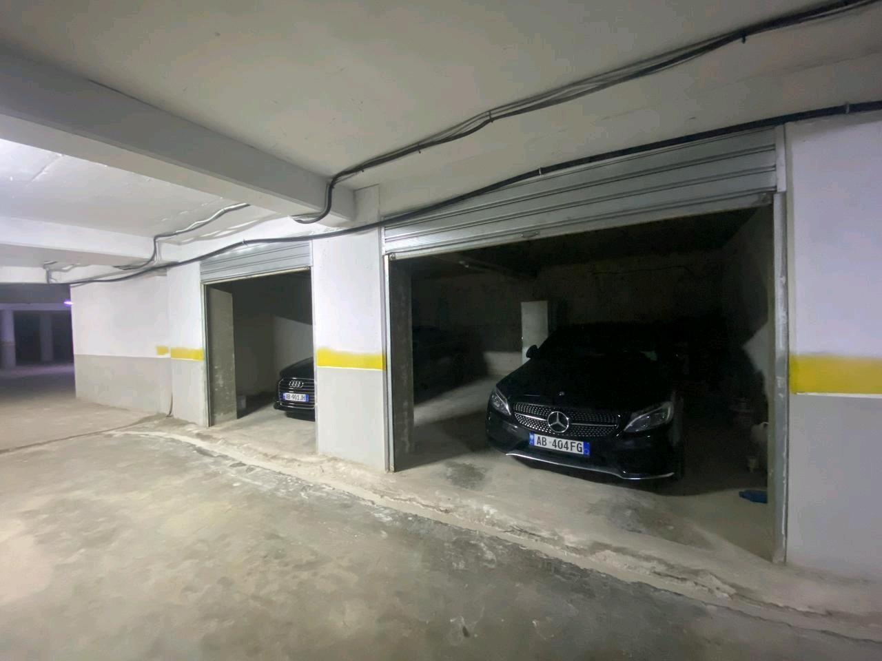 SHITEN. 2 GARAZHDE