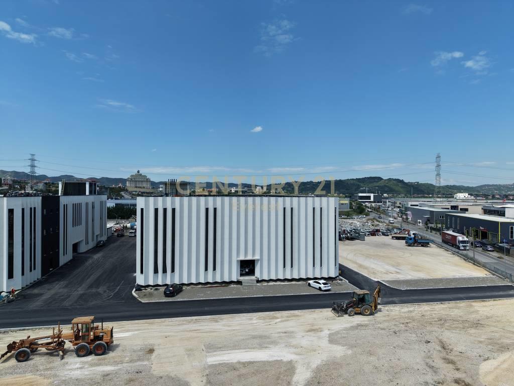TIRANA-DURRES HIGHWAY, MULTIFUNCTIONAL BUILDING FOR RENT