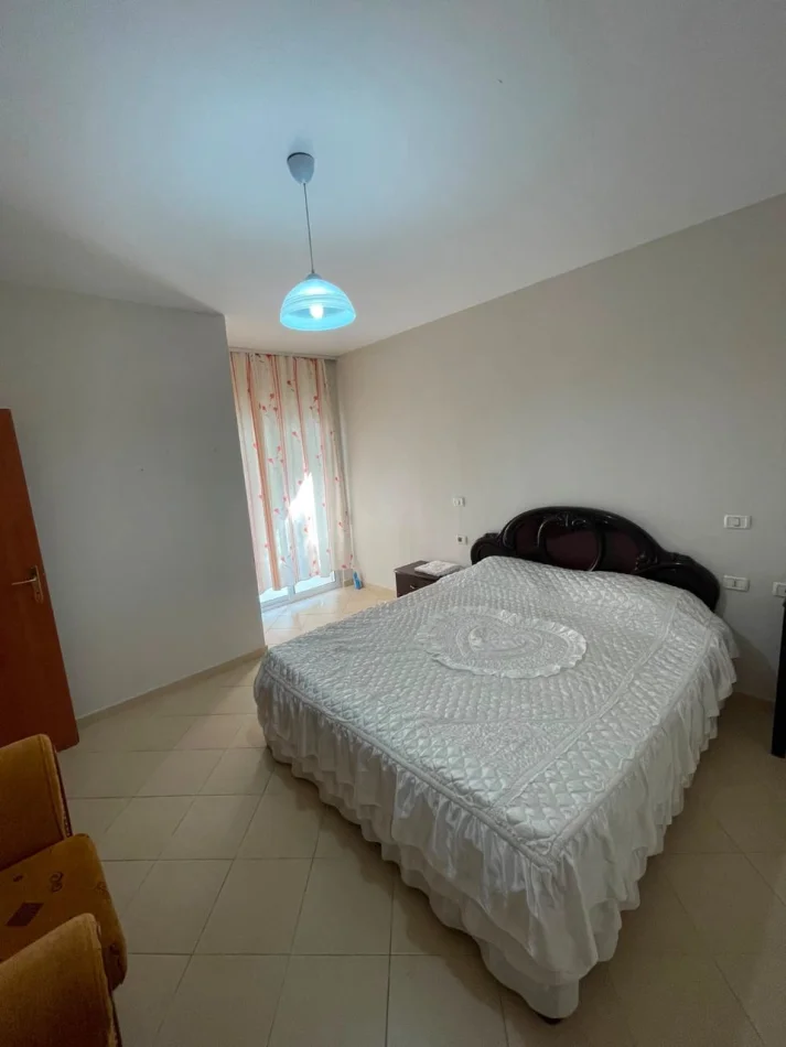 Tirane, Apartment 2+1 for Rent, Second Floor, 90 m², 500 € (Fusha Ali Demi)