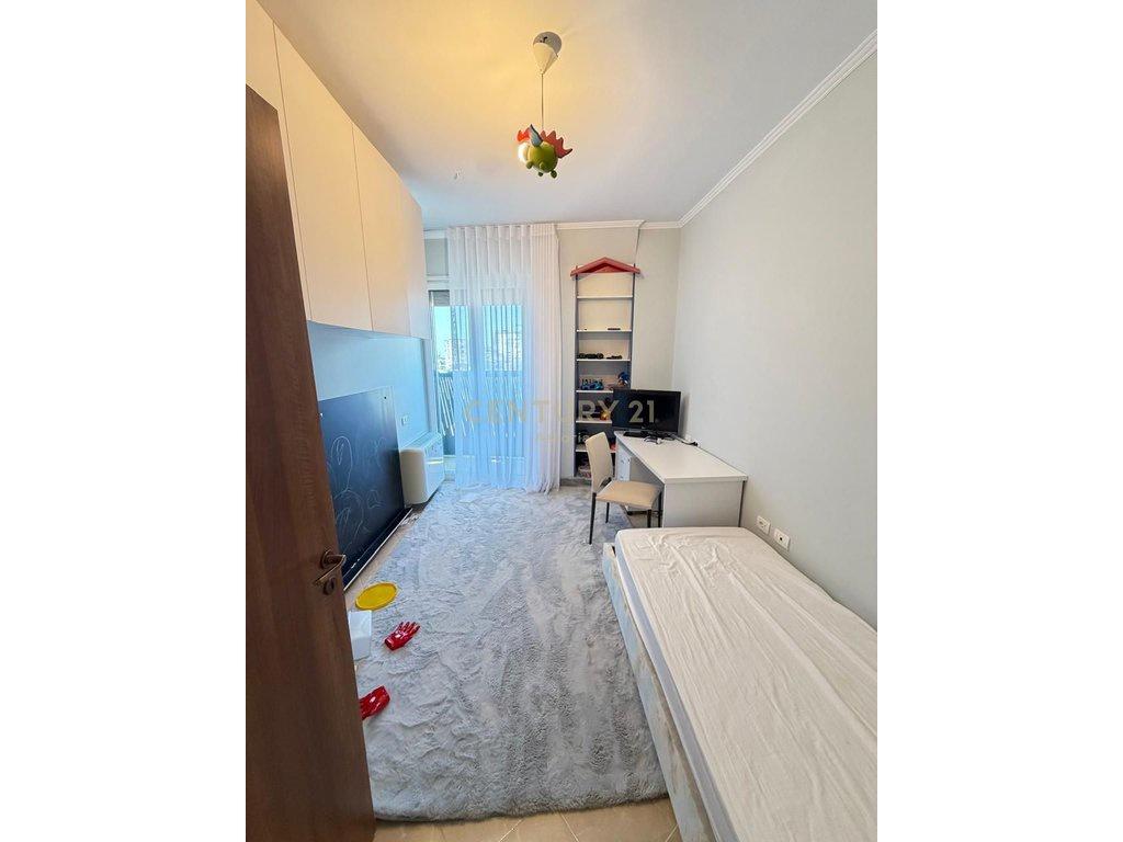 AFFITTO - Appartamento 2+1 in Via 21 Dicembre, vicino a Joena