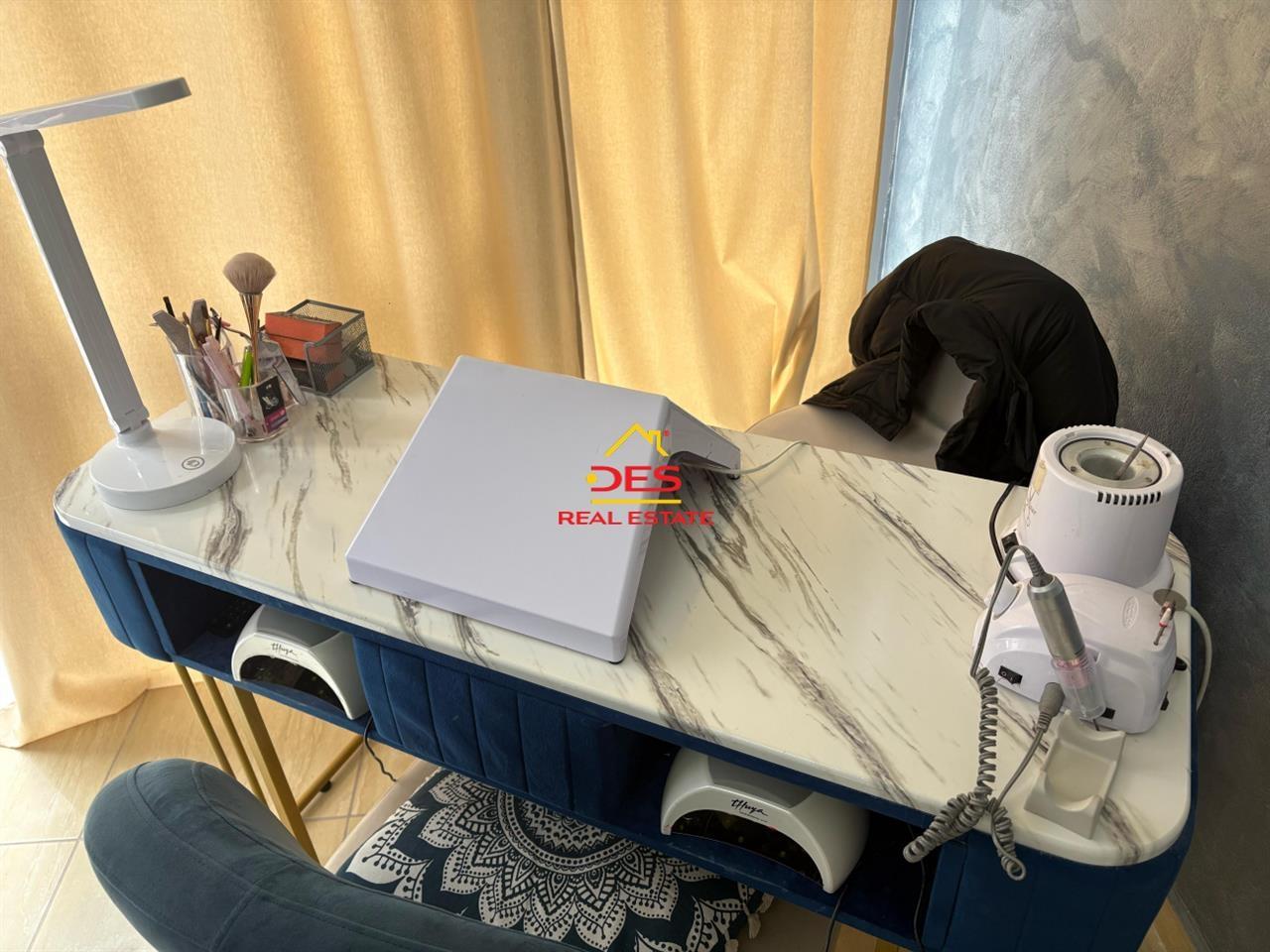 💅🏻 SHITET AKTIVITETI QENDËR ESTETIKE PRANË KARBURANT VOLA