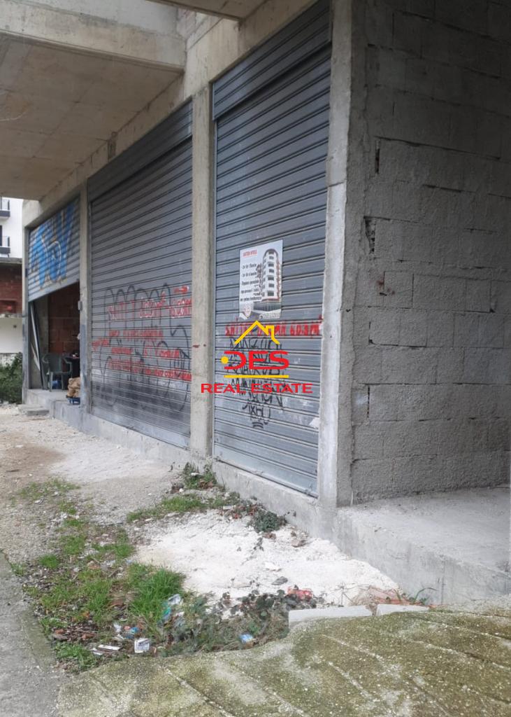 🏬 SHITEN 2 NJËSI TREGTARE PRANË AULONA LUNA PARK, VLORË.
