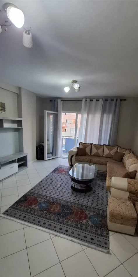 Tirane, Apartment 2+1 for Rent, 3rd Floor, 106 m², €500 (Astir)