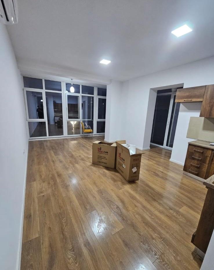 🏢 Affitto Ufficio 3+1 – Kika 2, Comune di Paris