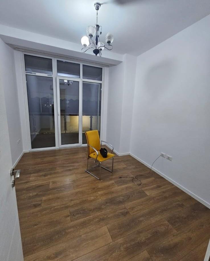 🏢 Affitto Ufficio 3+1 – Kika 2, Comune di Paris