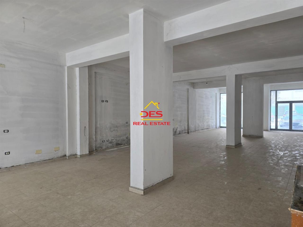 🏢🔑 SHITET AMBIENT BIZNESI NË ORIKUM, VLORË.