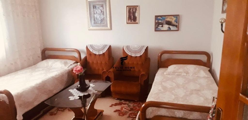Villa privata in vendita 120 m² a Berzhite a 250.000 euro