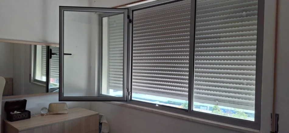 Tirane, Apartment 2+1 for Rent, 5th Floor, 72 m², €550 (5 Maji)