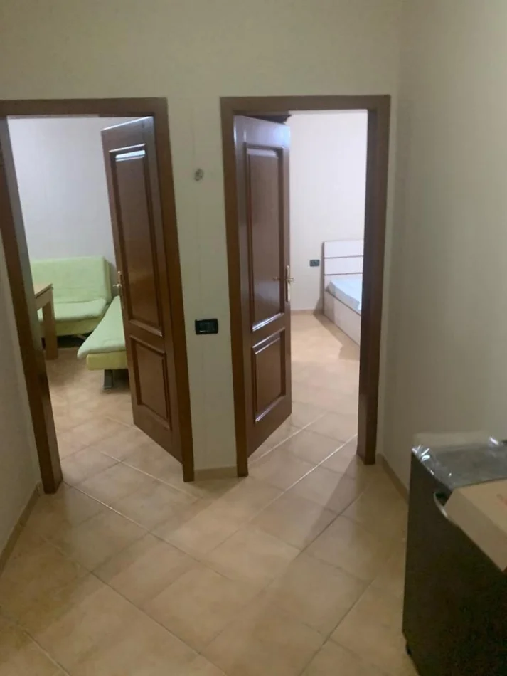 Tirane, Apartment for Rent 1+1, 5th Floor, 65 m², €450 (Tregu Elektrik)