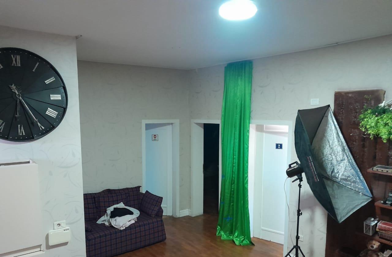 HOUSE FOR SALE 950 M2 ALIAS 600,000 EURO