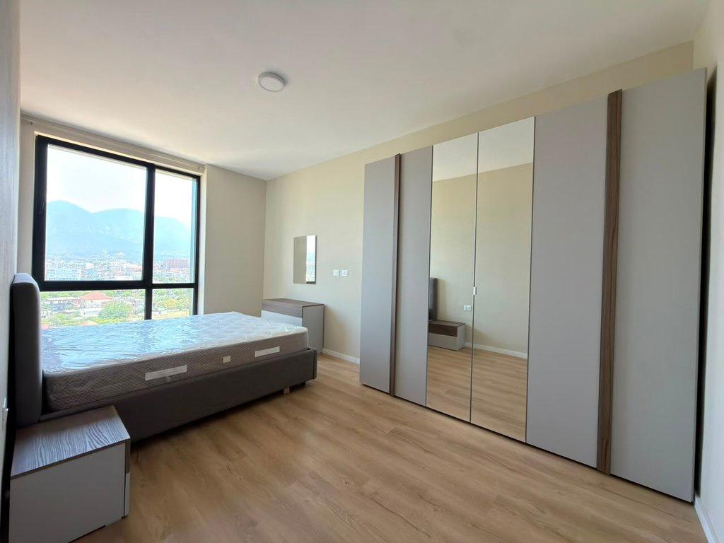Jepet me qira apartament 2+1 në Bulevardin e Ri!